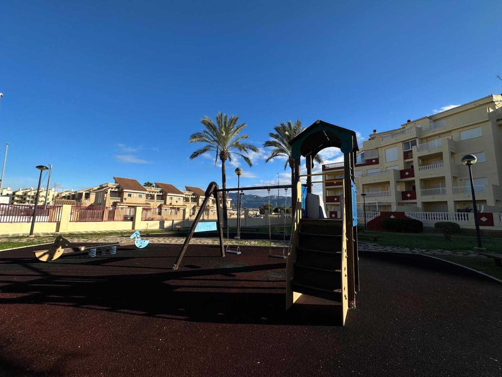 Apartamento Playasol Denia Εξωτερικό φωτογραφία